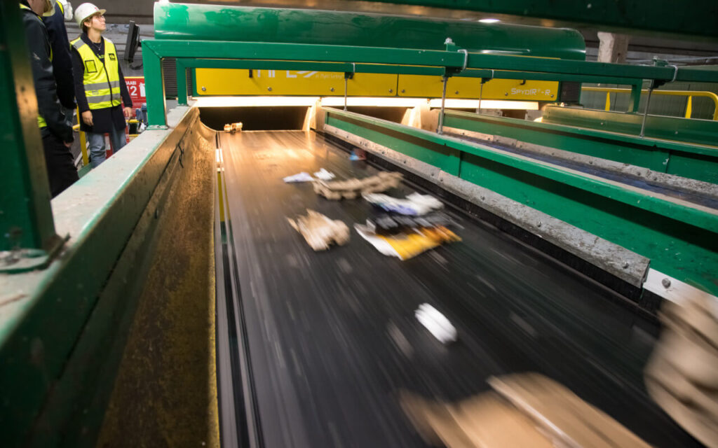 Enhancing Plastic Waste Sorting Efficiency to Boost Recycling in ...