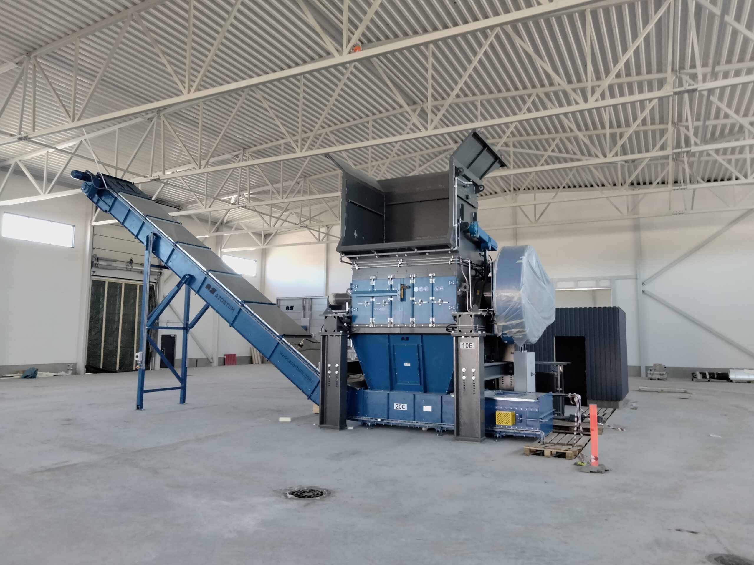 lamor-plastic-pre-shredding-line