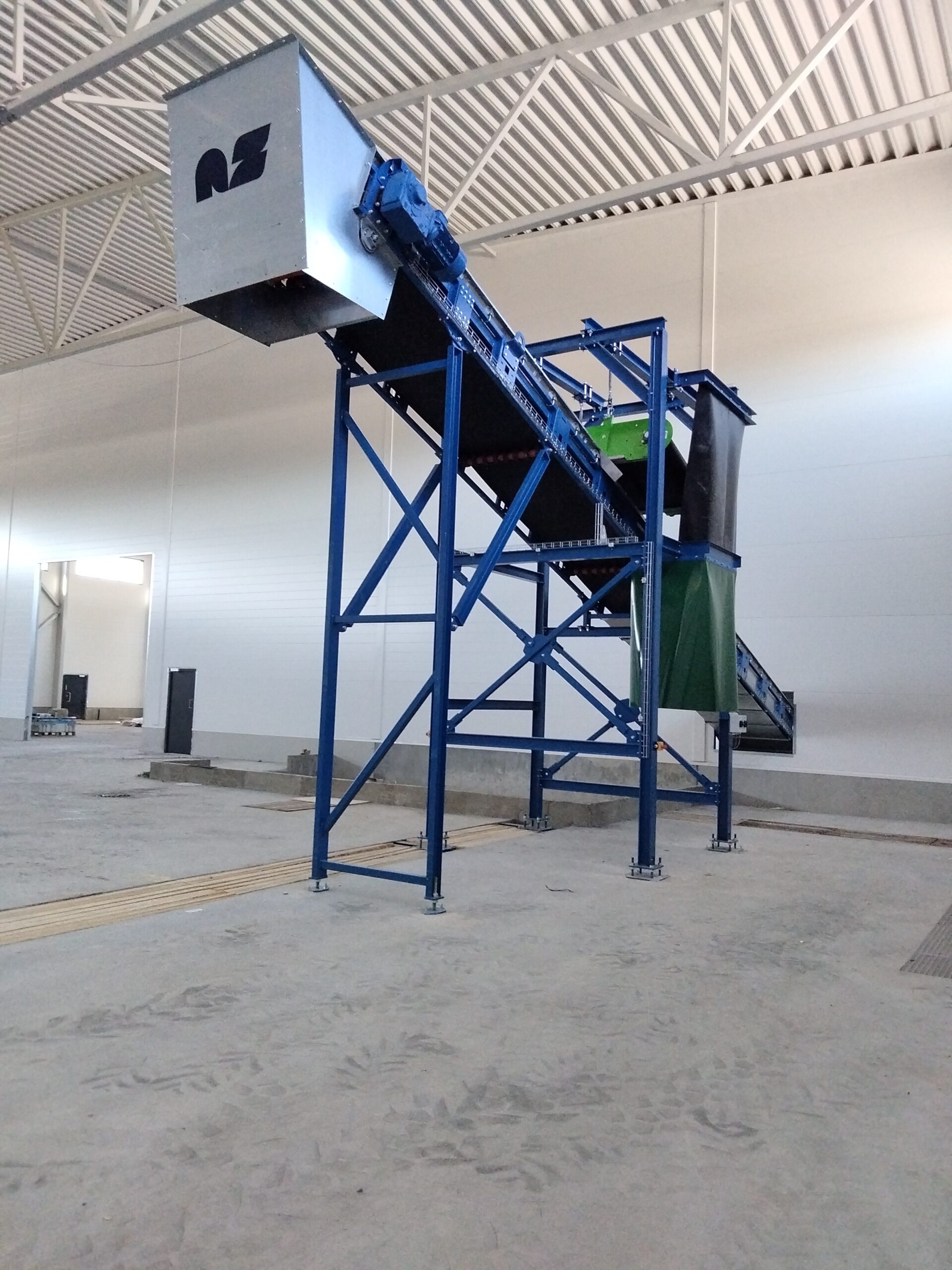 lamor-plastic-pre-shredding-line