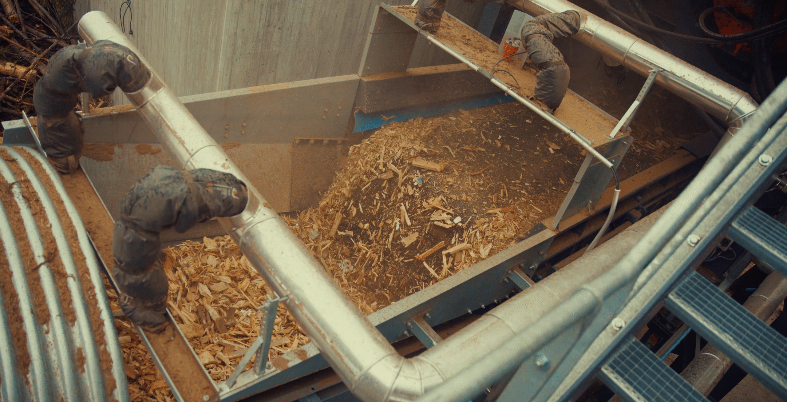 wood pre shredder